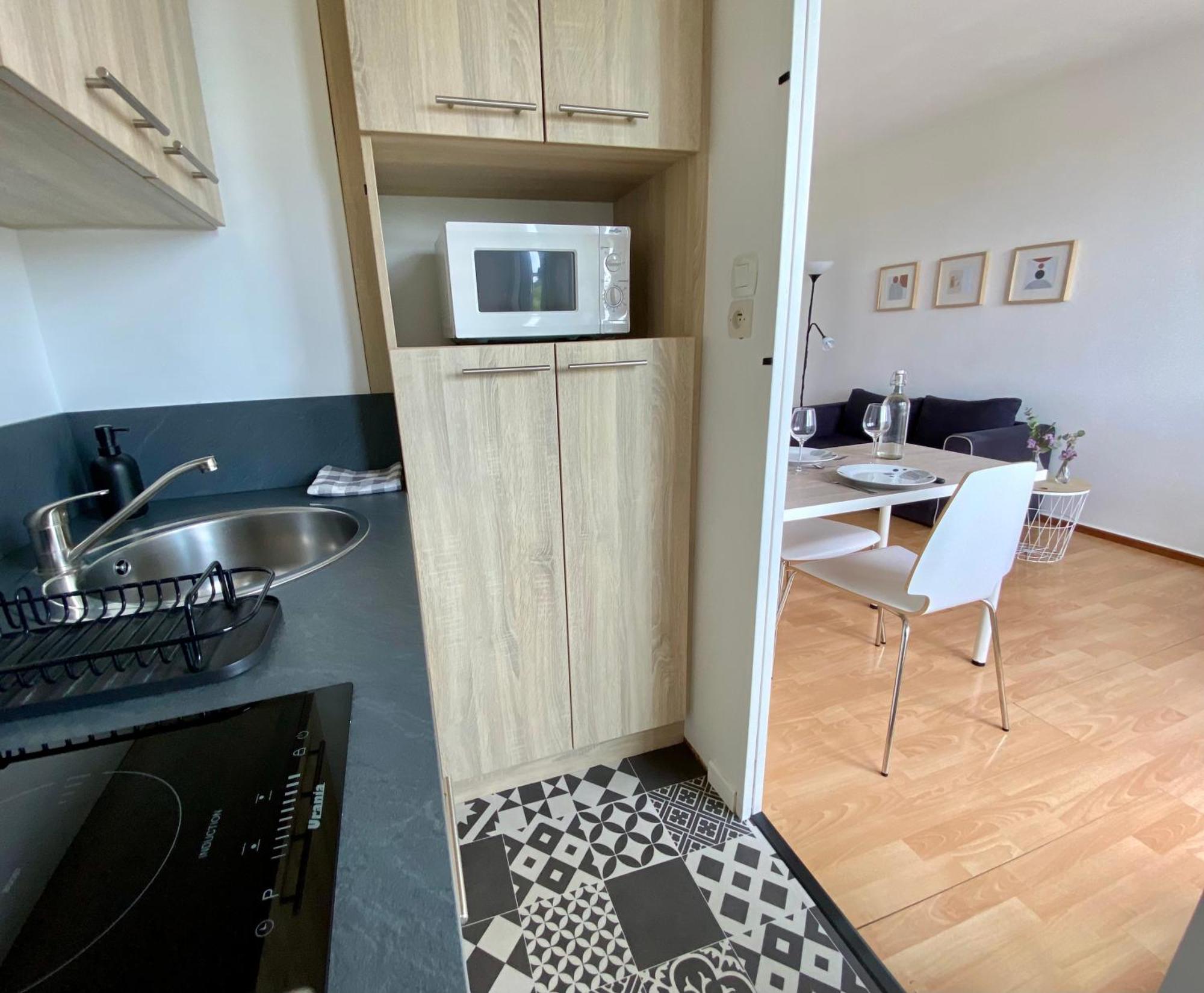 רן Superbe Appartement Confortable, Proche Centre Ville מראה חיצוני תמונה