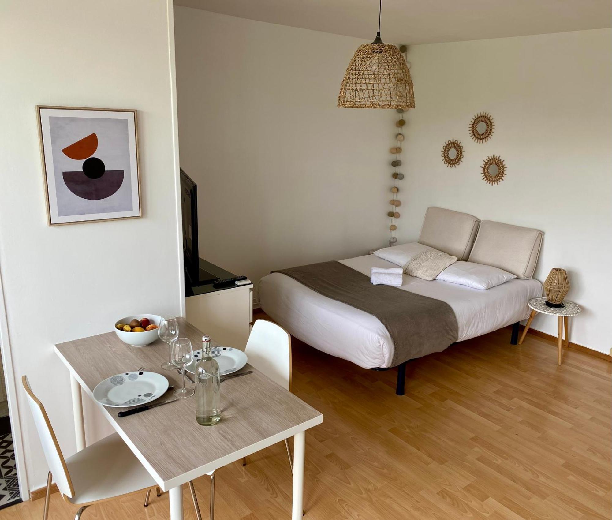 רן Superbe Appartement Confortable, Proche Centre Ville מראה חיצוני תמונה